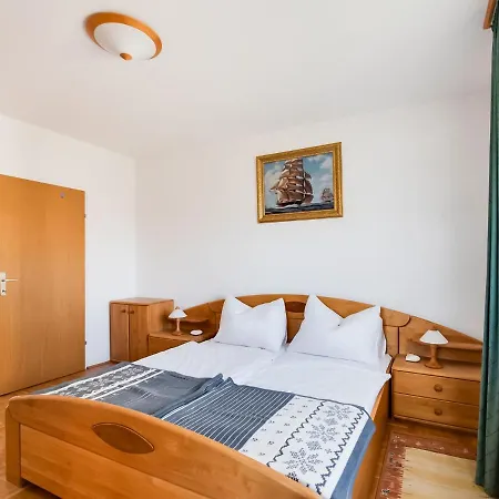 Tatil Evi Captivating Holiday In With Mountain Views