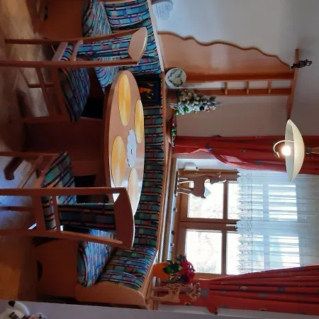 Captivating Holiday In With Mountain Views *
